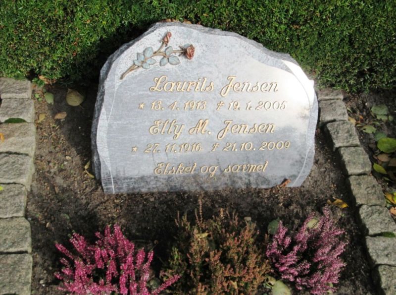 Elly M. Jensen .JPG